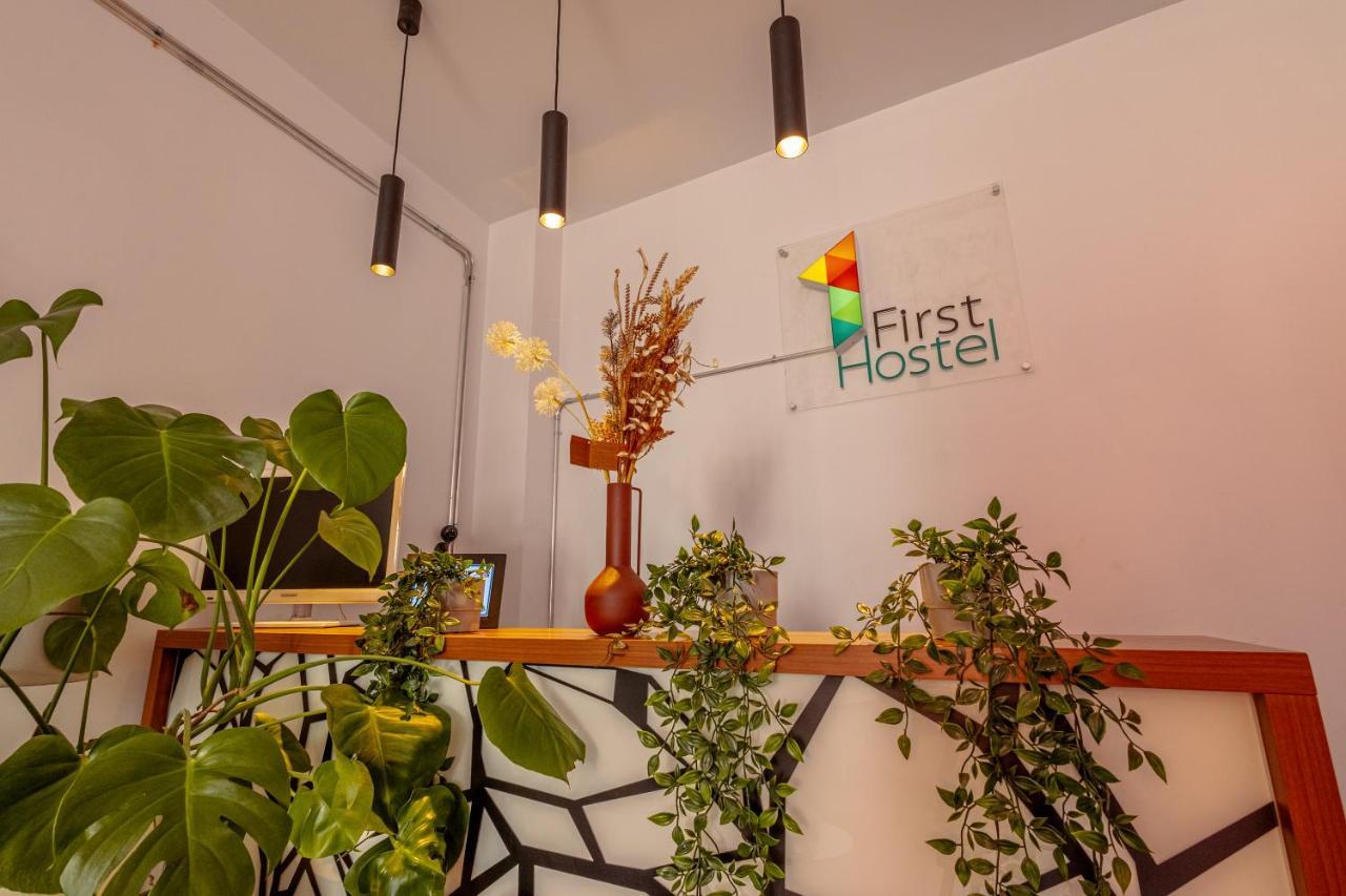 First Hostel Bucur 21 Bükreş Dış mekan fotoğraf