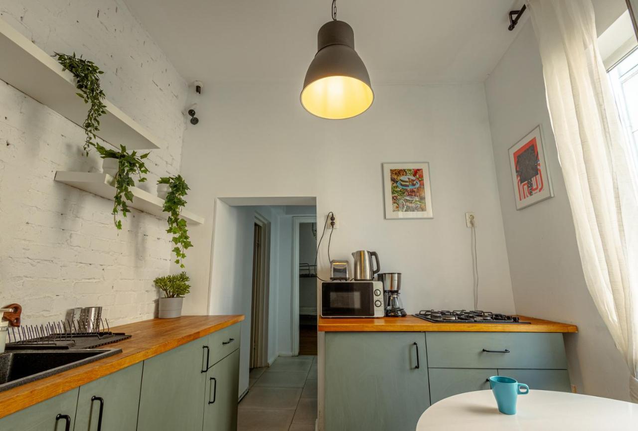 First Hostel Bucur 21 Bükreş Dış mekan fotoğraf