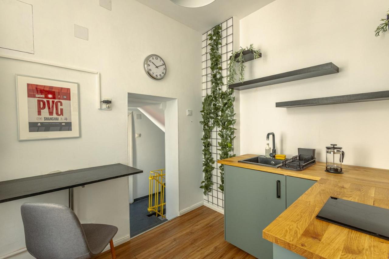 First Hostel Bucur 21 Bükreş Dış mekan fotoğraf